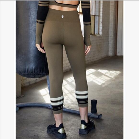 Free People Movement Finish Line Leggings Olive Green Stripe Ribbed Waffle Knit - Picture 3 of 7
